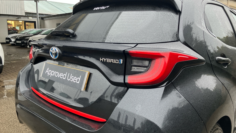 Toyota Yaris 1.5 Hybrid Excel 5dr CVT Hybrid Hatchback